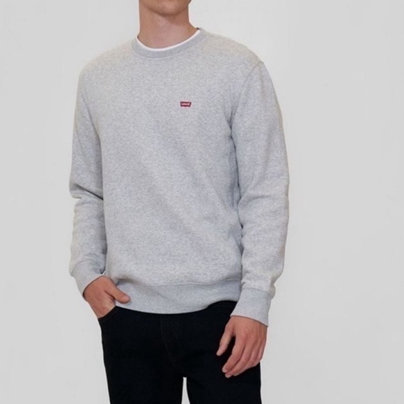 Levi's Tops - Levi’s Crew Sweatshirt